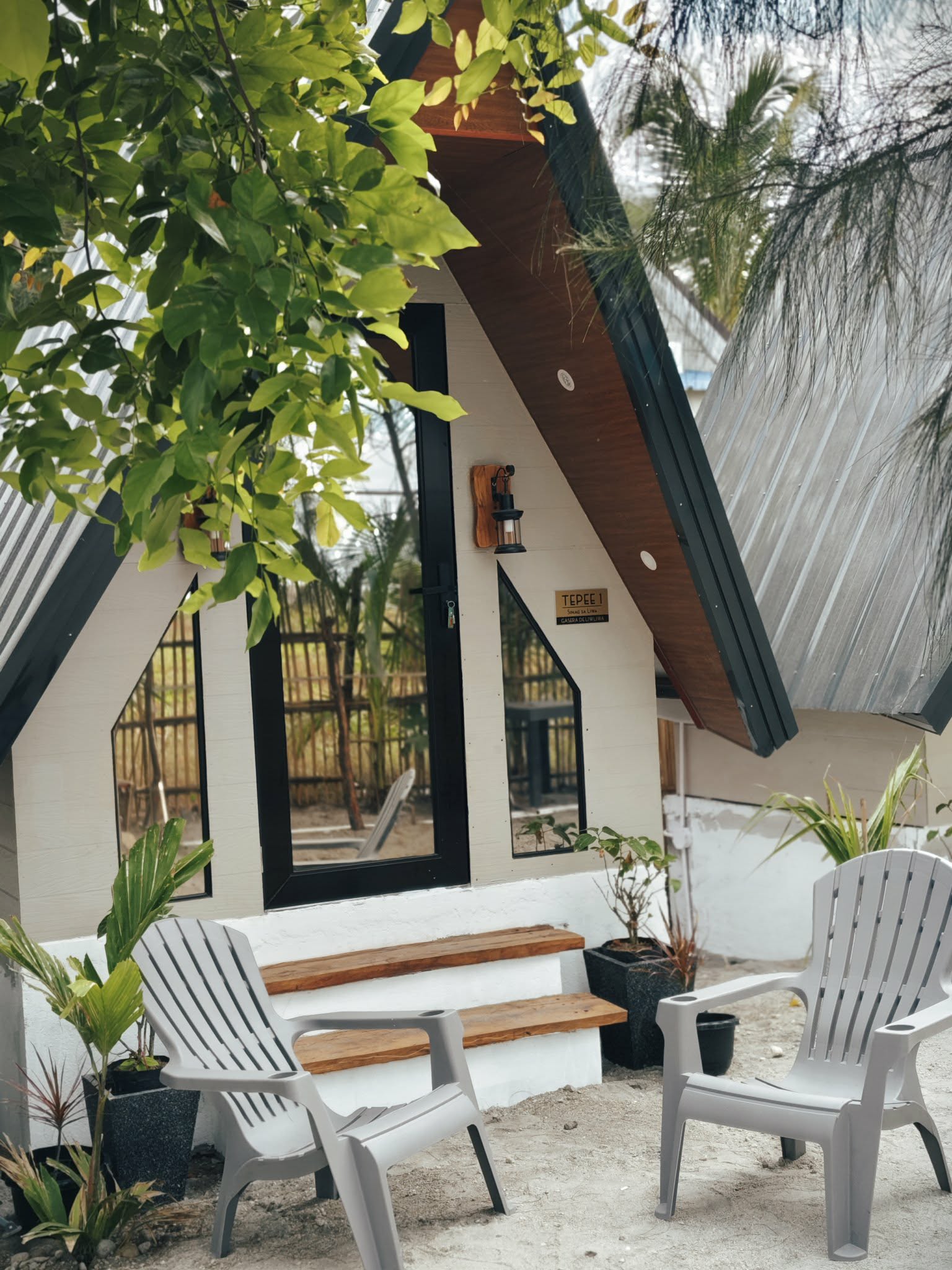 Tepee Hut